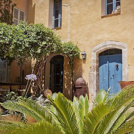 Maison Saint Louis Avec Jacuzzi Bed & Breakfast Besse-sur-Issole Dış mekan fotoğraf